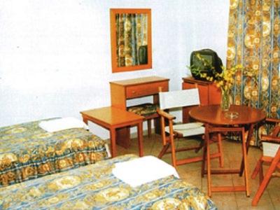 Iris Hotel Nea Kallikrateia Экстерьер фото